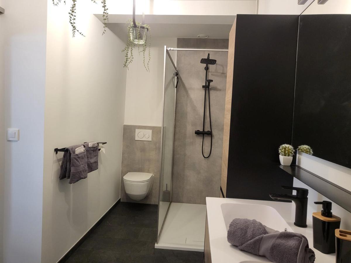 Loogiez Aparthotel Tongeren Ngoại thất bức ảnh